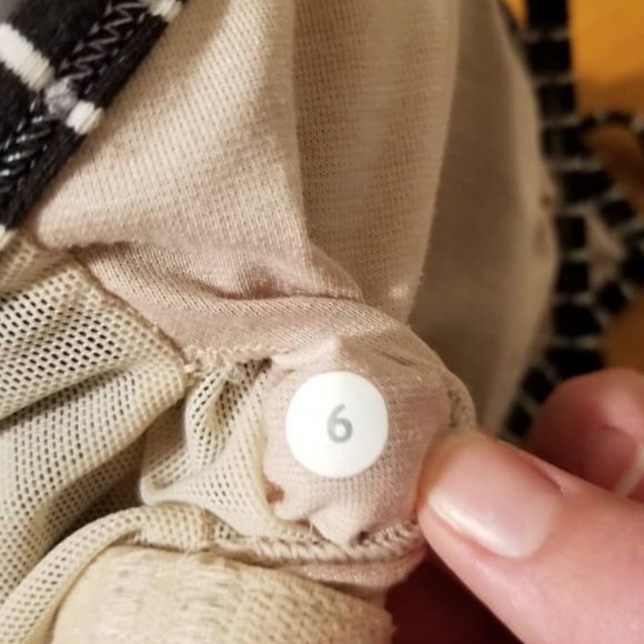 Lululemon Power Y Tank *Luon - Picture 5 of 5